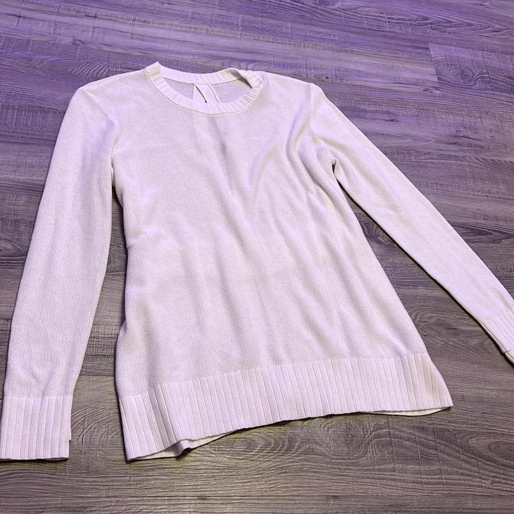White Lululemon sweater, size 6
